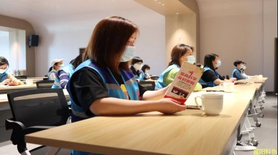 浙江富阳区开展反邪教宣传活动入企入校入基层